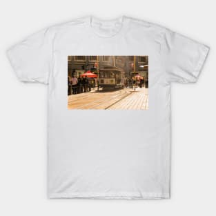 Cable Car in San Francisco T-Shirt